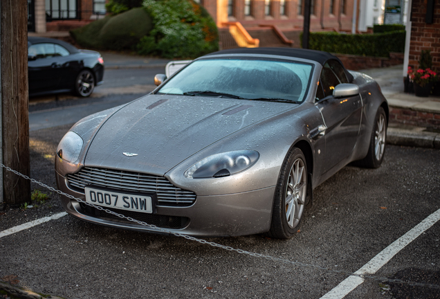 Aston Martin V8 Vantage Roadster