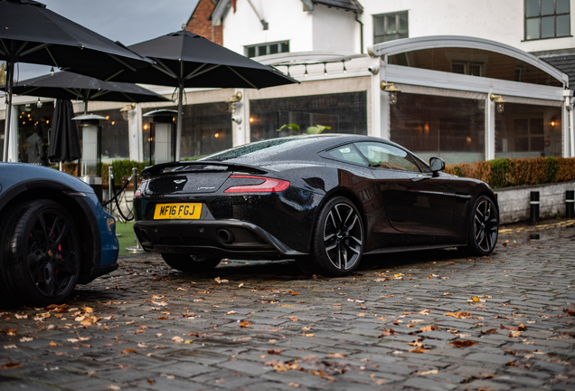 Aston Martin Vanquish 2013