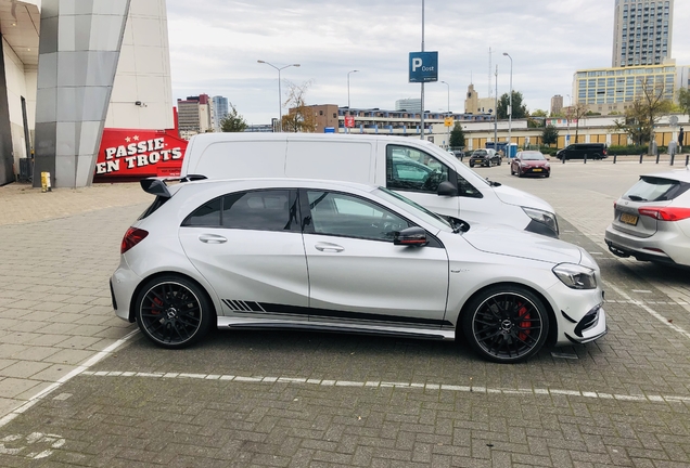 Mercedes-AMG A 45 W176 2015