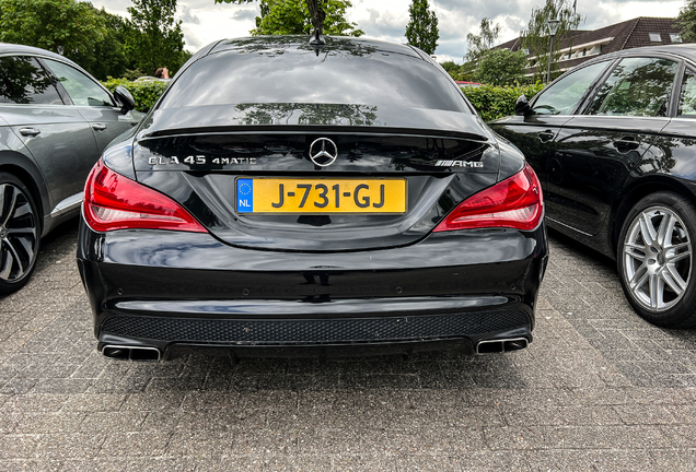 Mercedes-Benz CLA 45 AMG Edition 1 C117