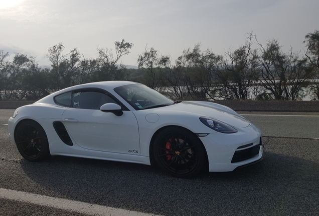 Porsche 718 Cayman GTS