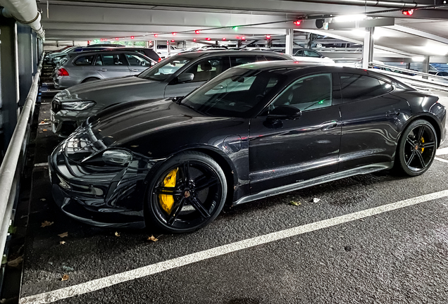 Porsche Taycan Turbo S