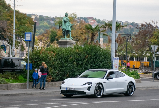 Porsche Taycan Turbo S