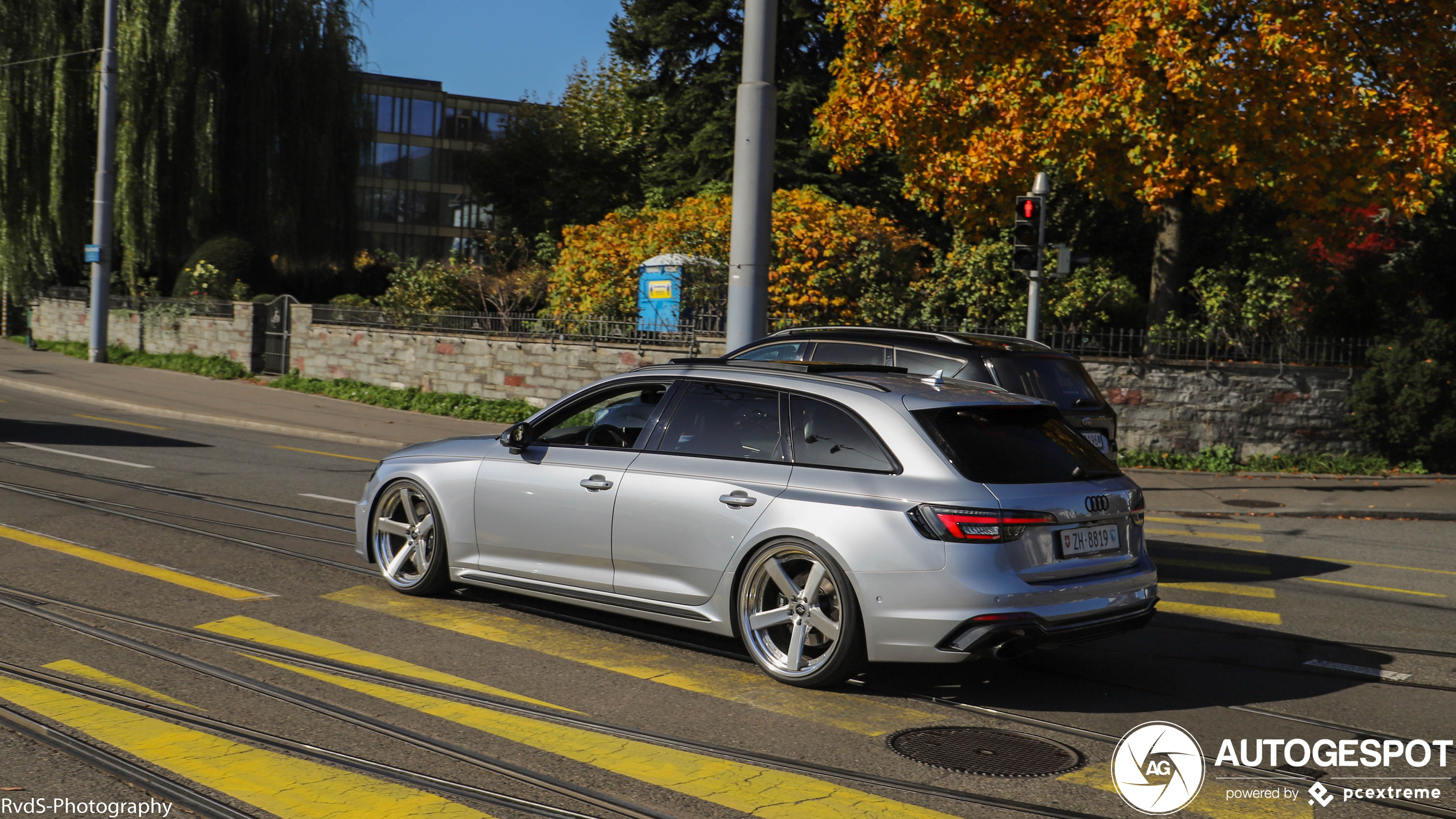 Audi RS4 Avant B9