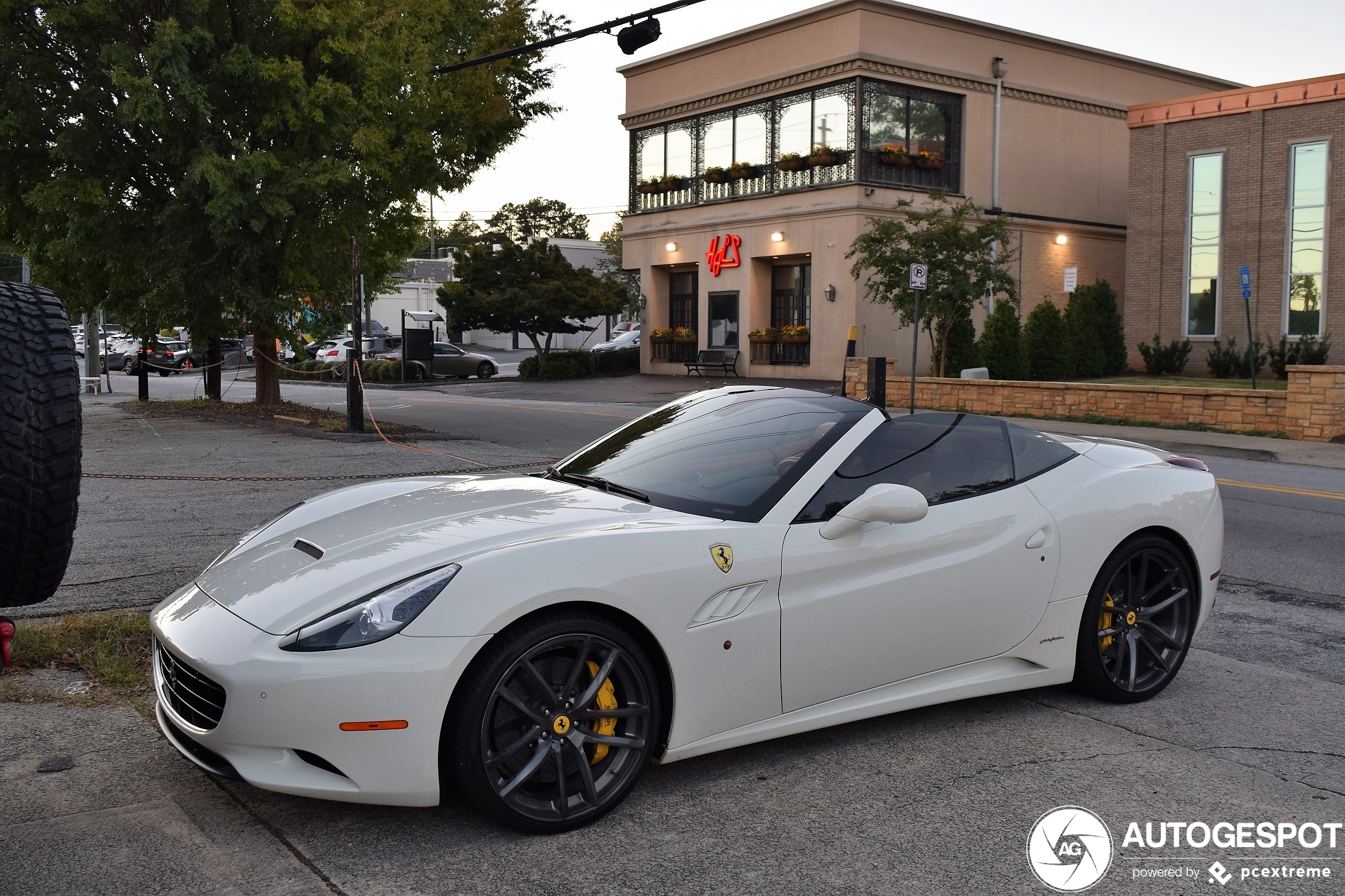 Ferrari California