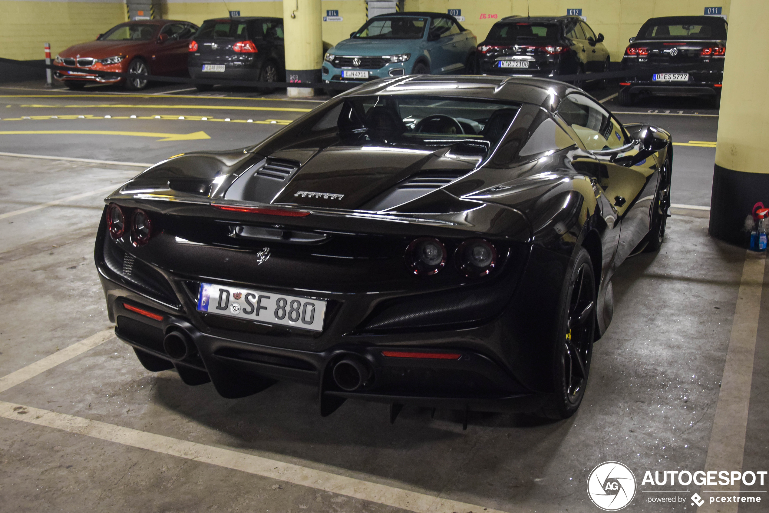 Ferrari F8 Spider - 24 October 2022 - Autogespot