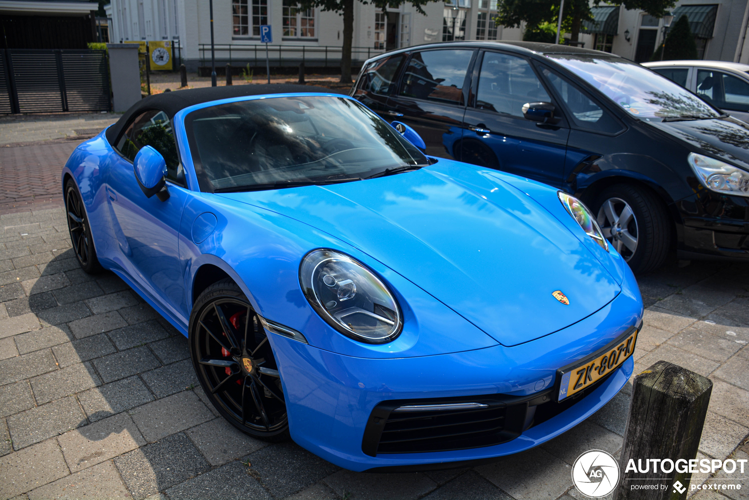 Porsche 992 Carrera 4S Cabriolet