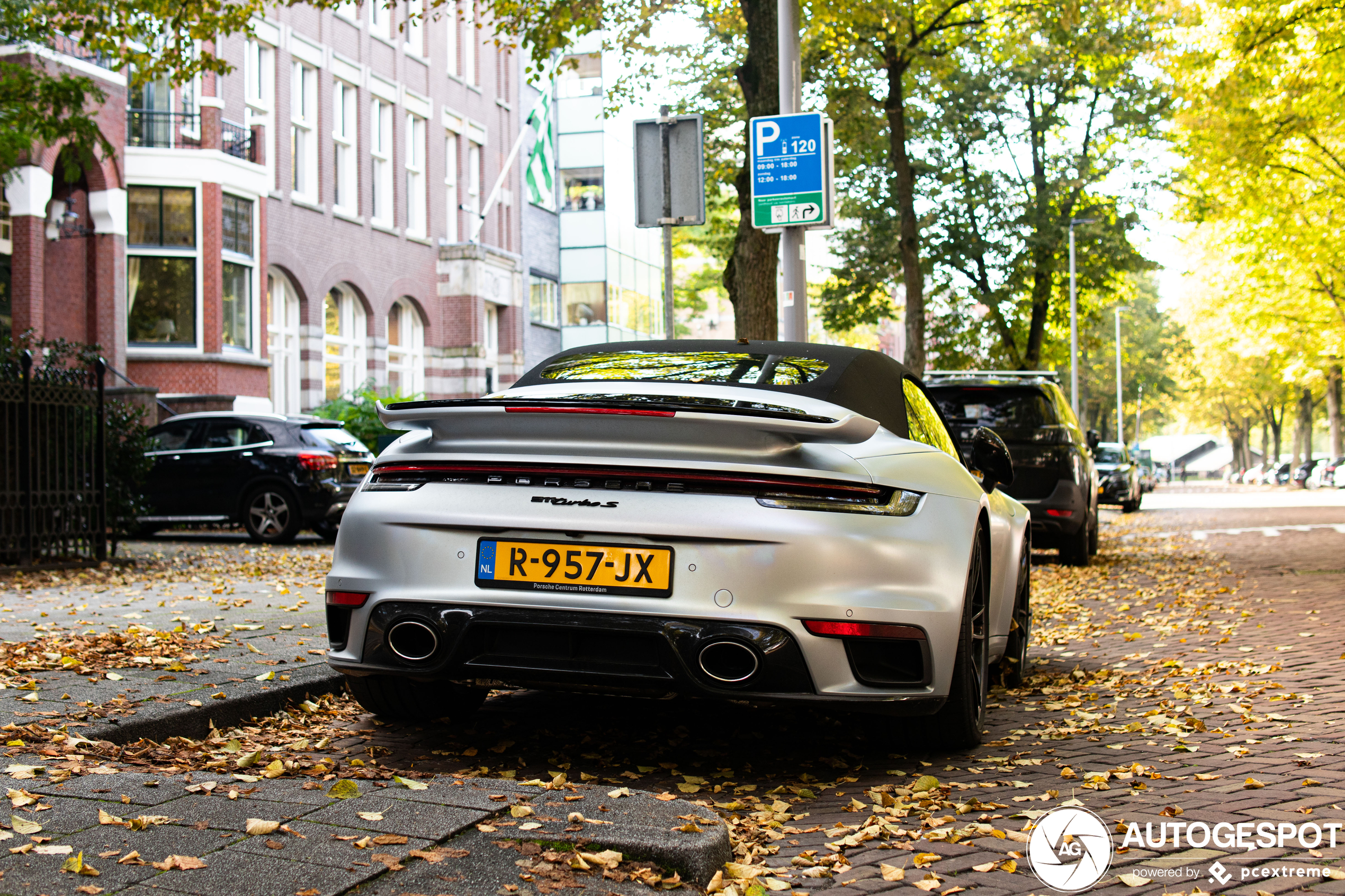 Porsche 992 Turbo S Cabriolet