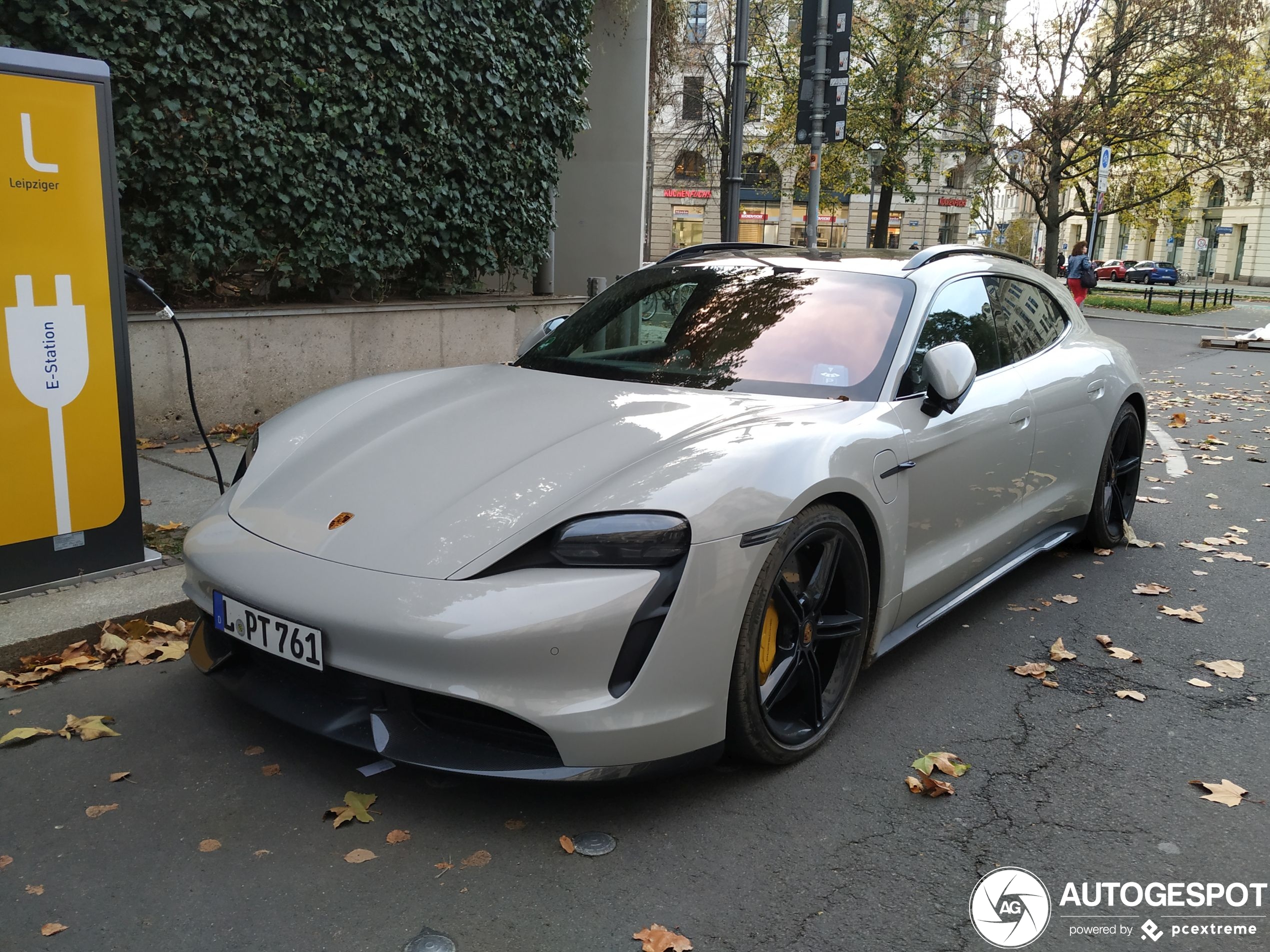 Porsche Taycan Turbo S Sport Turismo