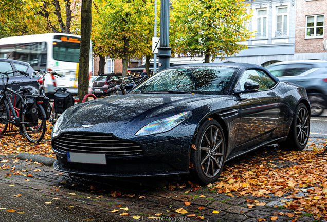 Aston Martin DB11 V8 Volante