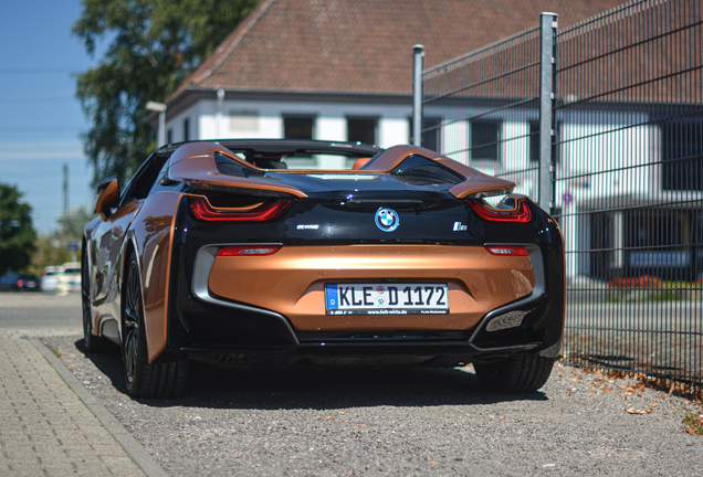 BMW i8 Roadster