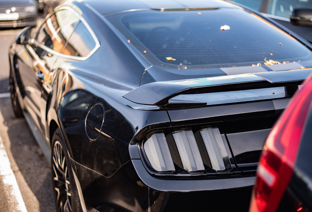 Ford Mustang GT 2015