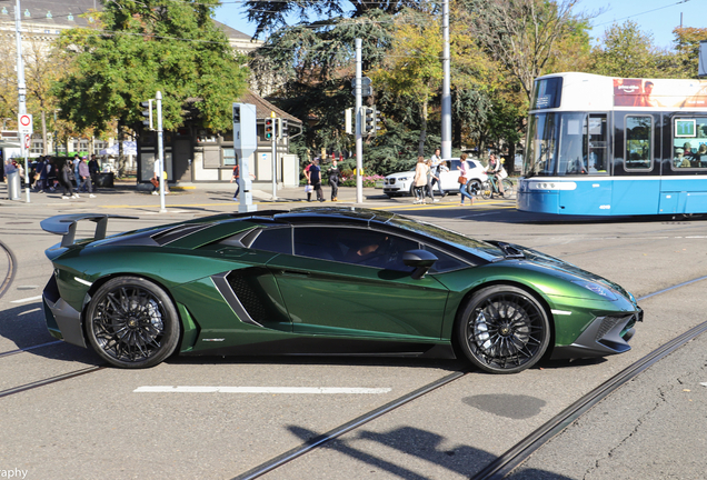 Lamborghini Aventador LP750-4 SuperVeloce Roadster