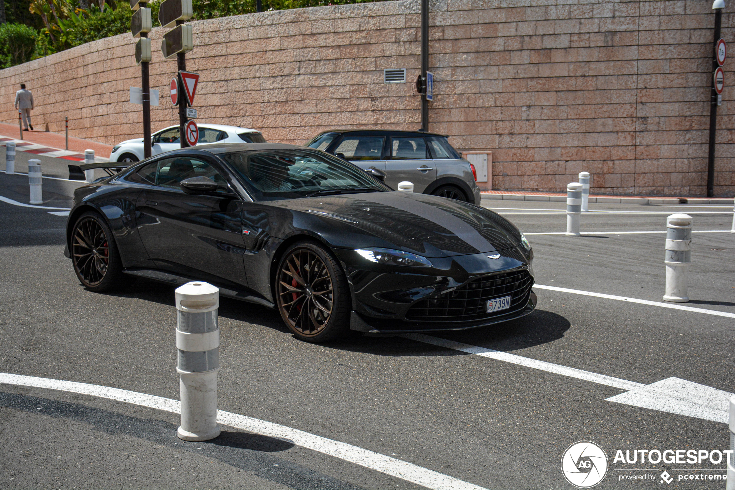 Aston Martin V8 Vantage Formula 1 Edition