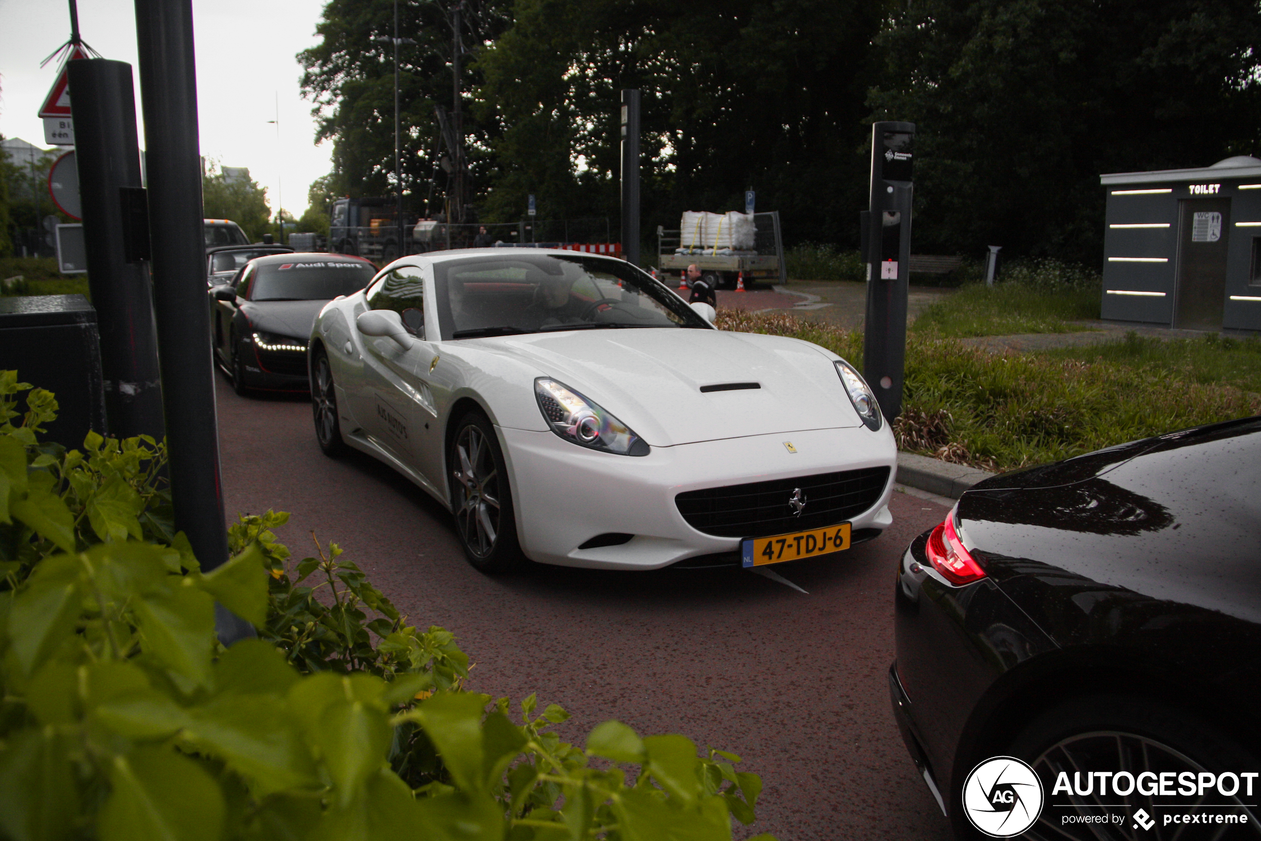 Ferrari California