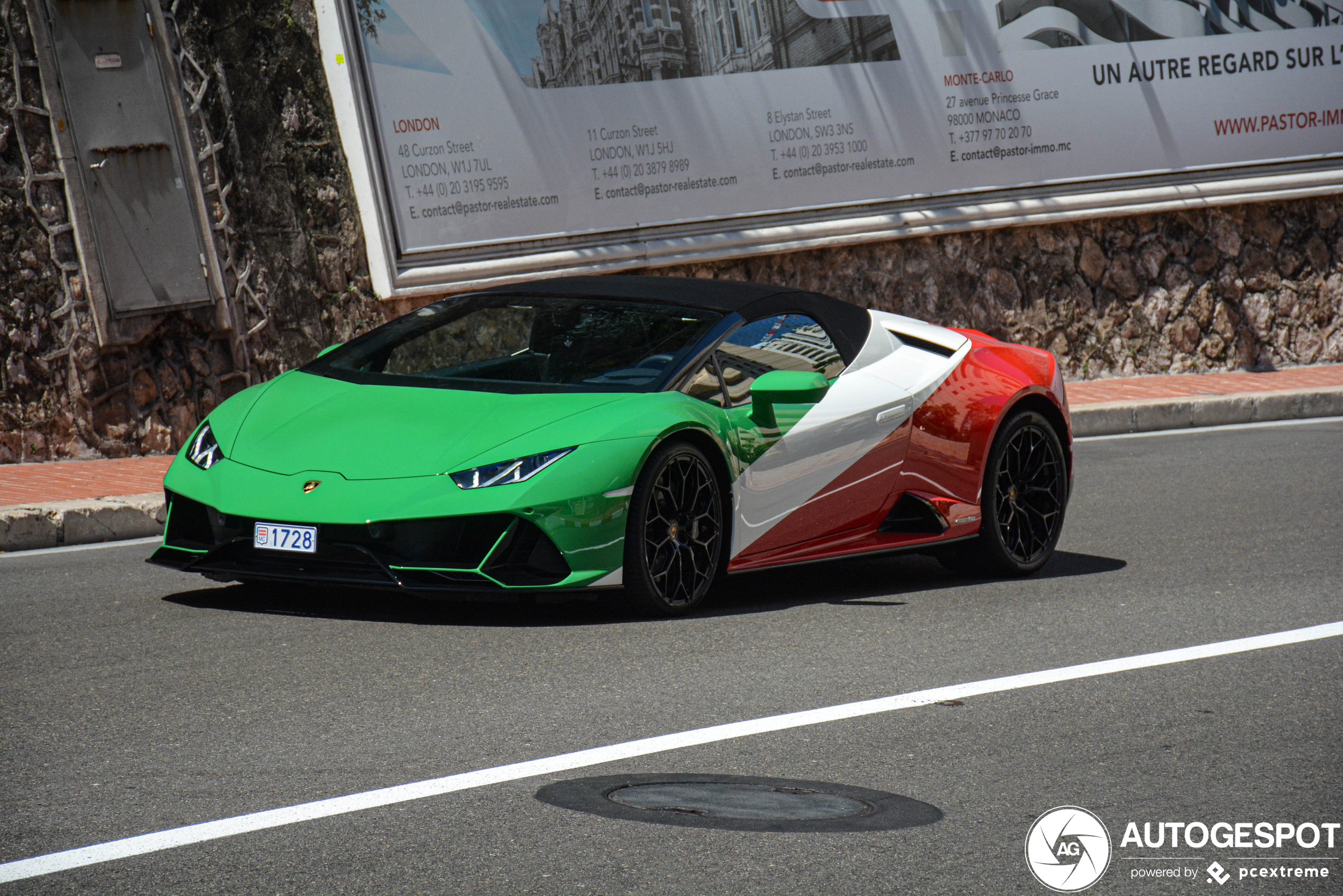 Lamborghini Huracán LP640-4 EVO Spyder