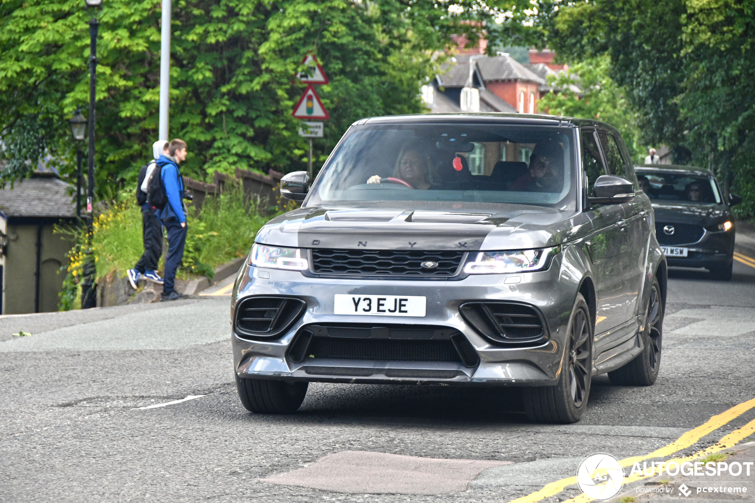 Land Rover Range Rover Onyx SVR 2018