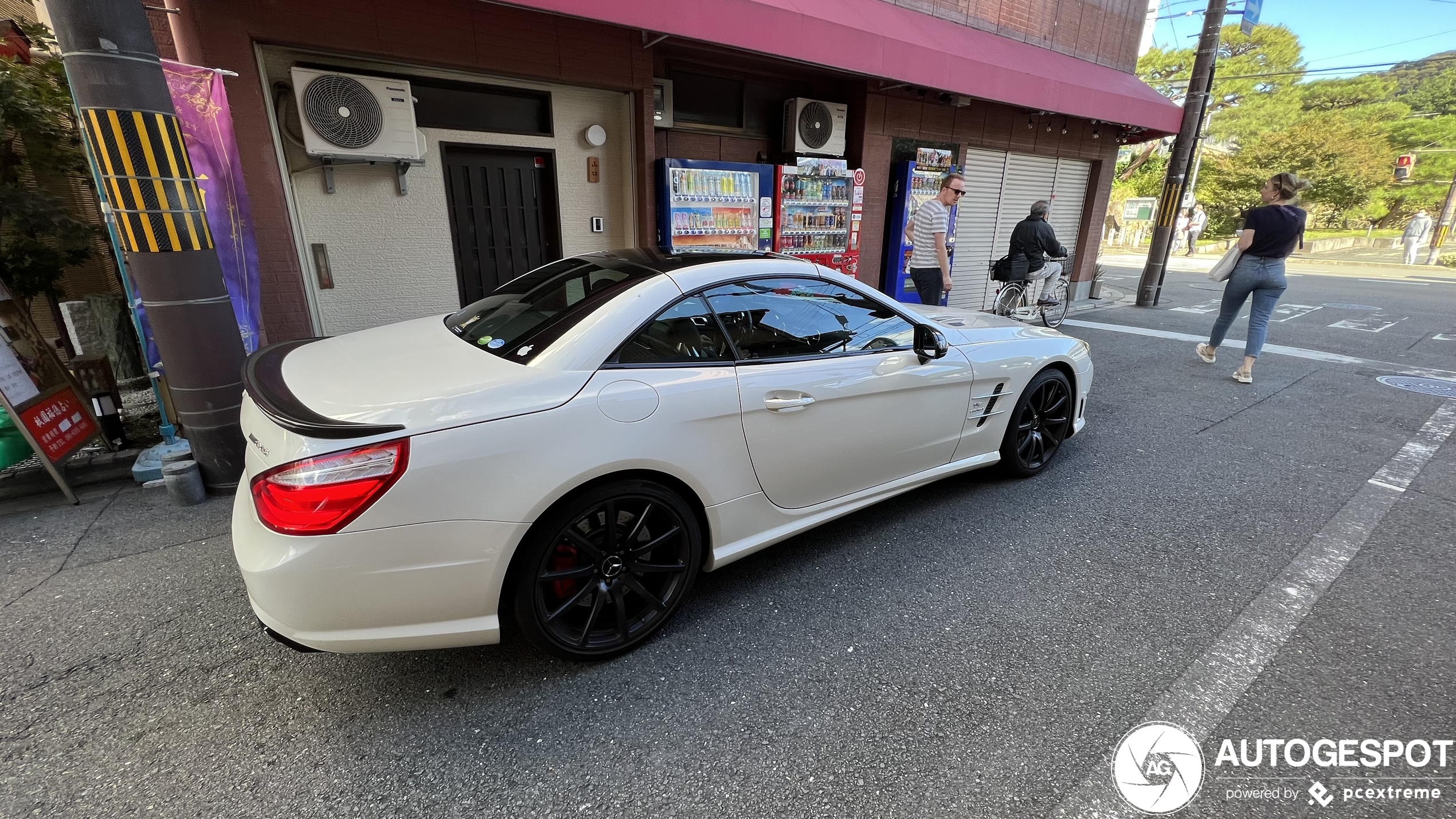 Mercedes-Benz SL 63 AMG R231