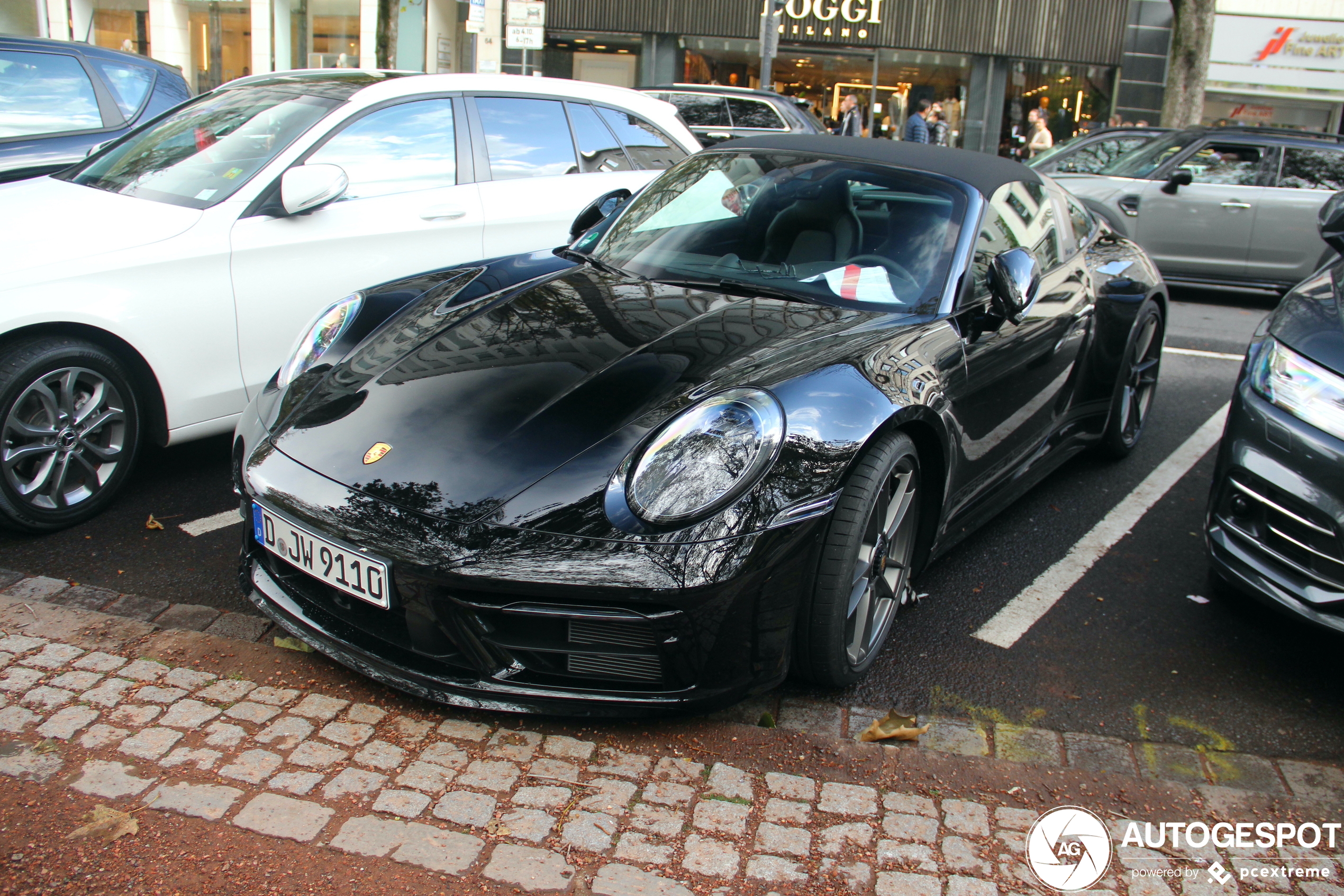 Porsche 992 Targa 4 GTS Edition 50 Years Porsche Design