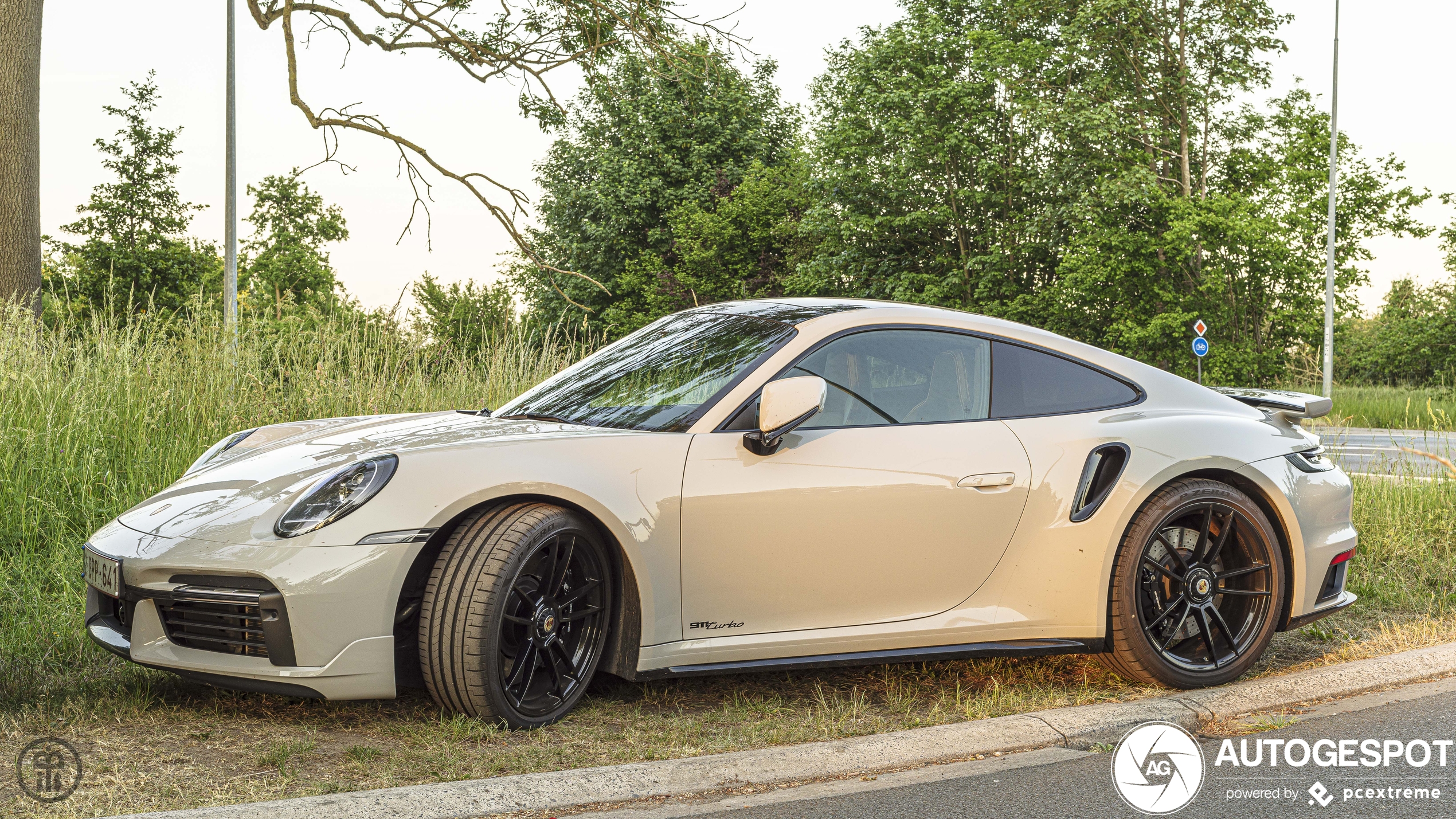 Porsche 992 Turbo