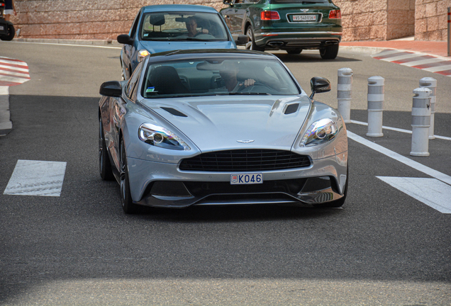 Aston Martin Vanquish 2013