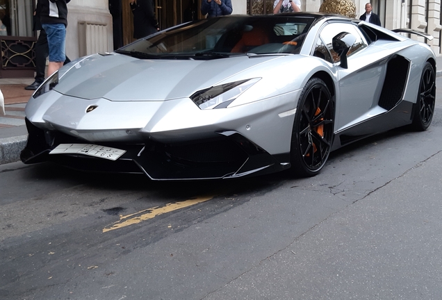 Lamborghini Mansory Aventador LP700-4 Roadster