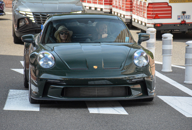 Porsche 992 GT3 Touring