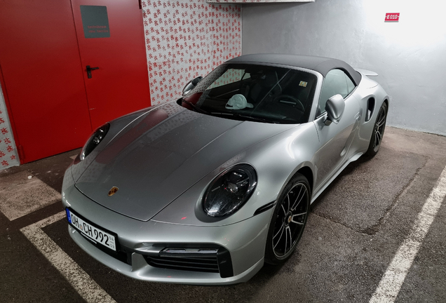 Porsche 992 Turbo S Cabriolet