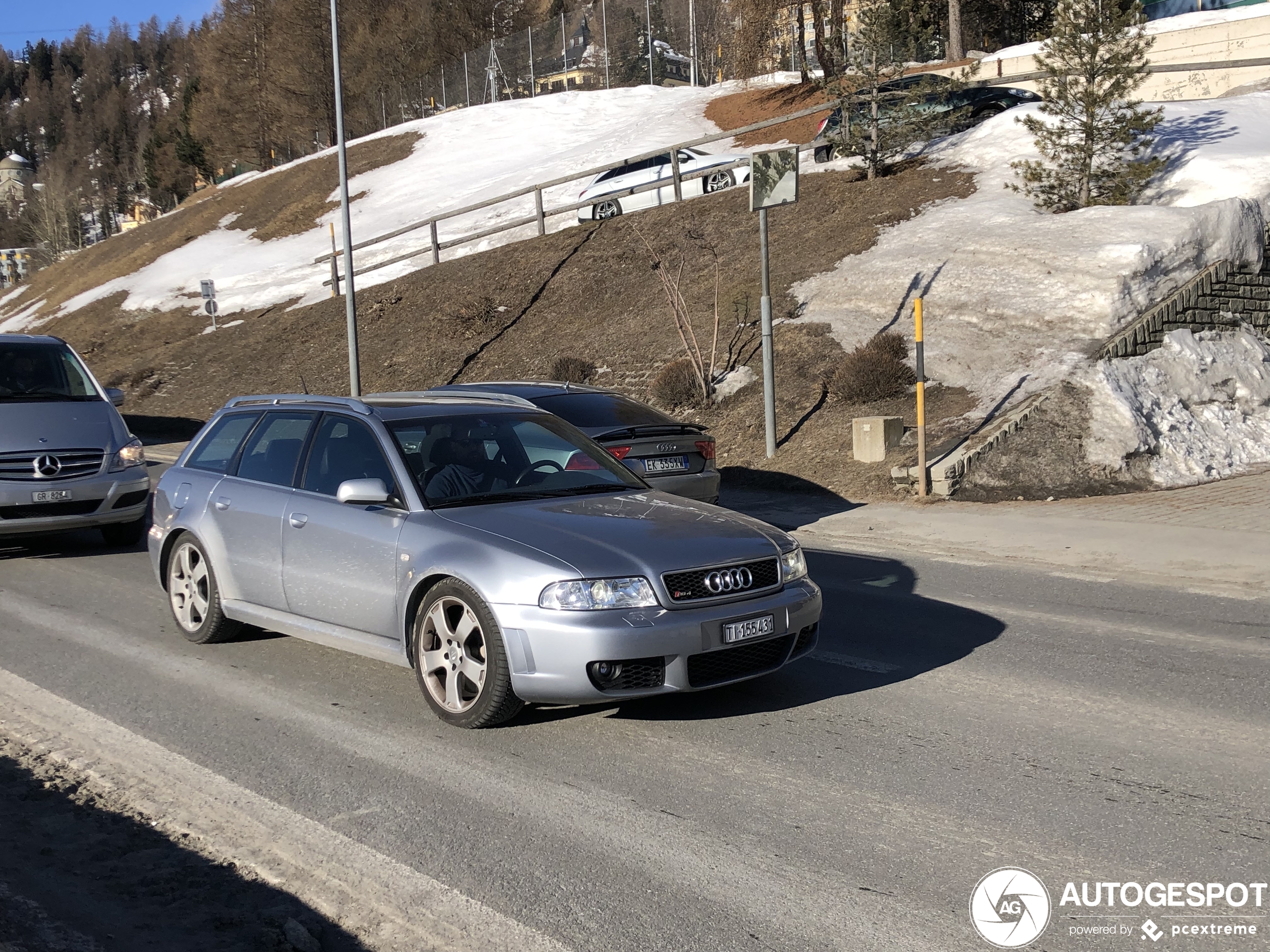 Audi RS4 Avant B5