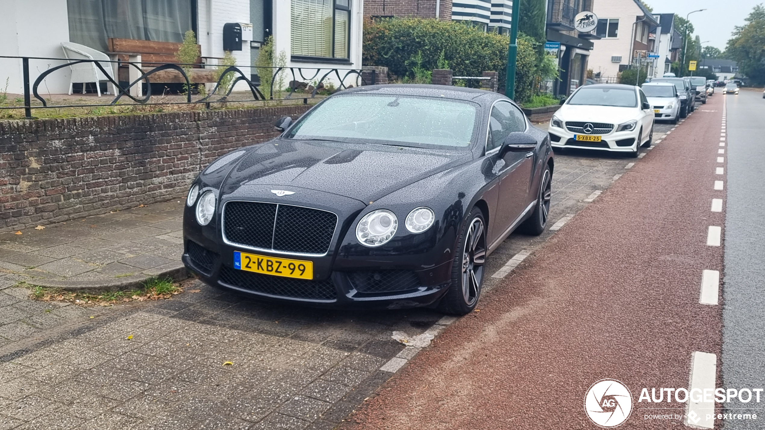 Bentley Continental GT V8