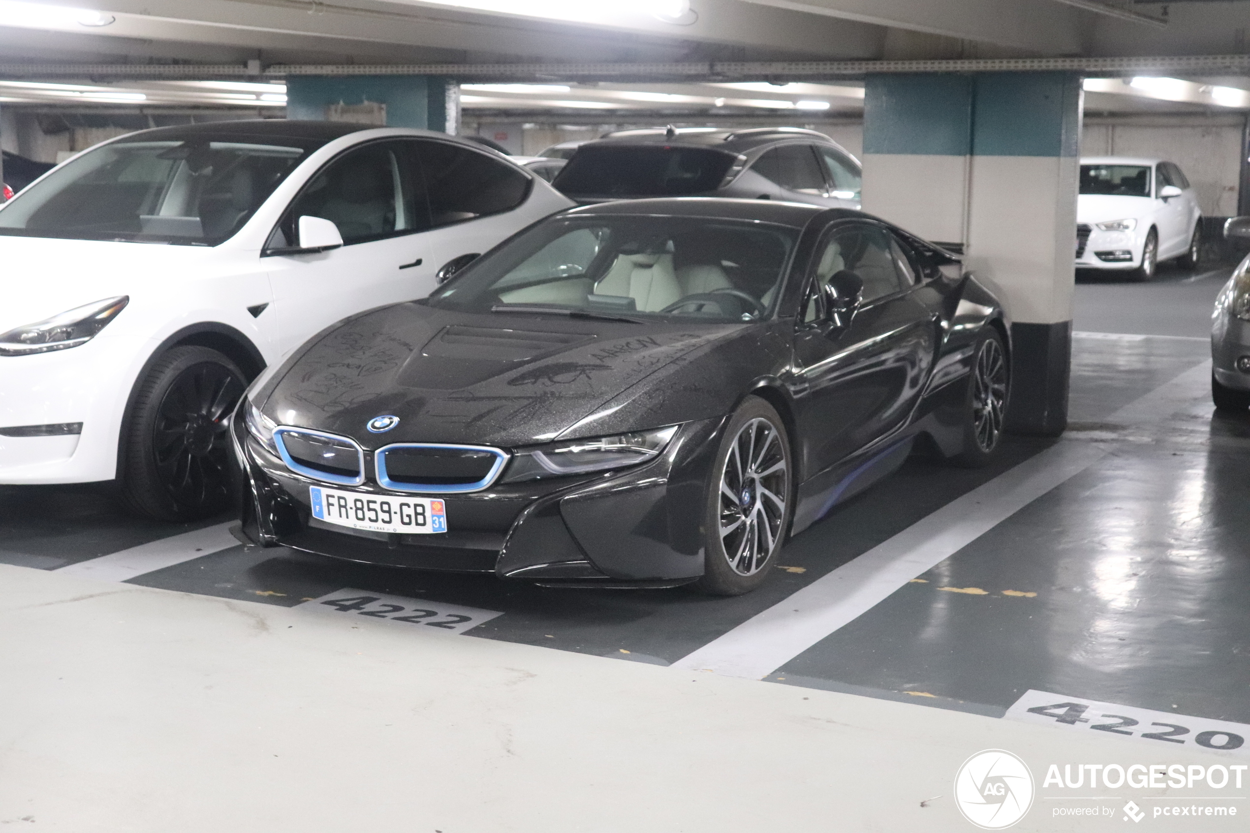 BMW i8