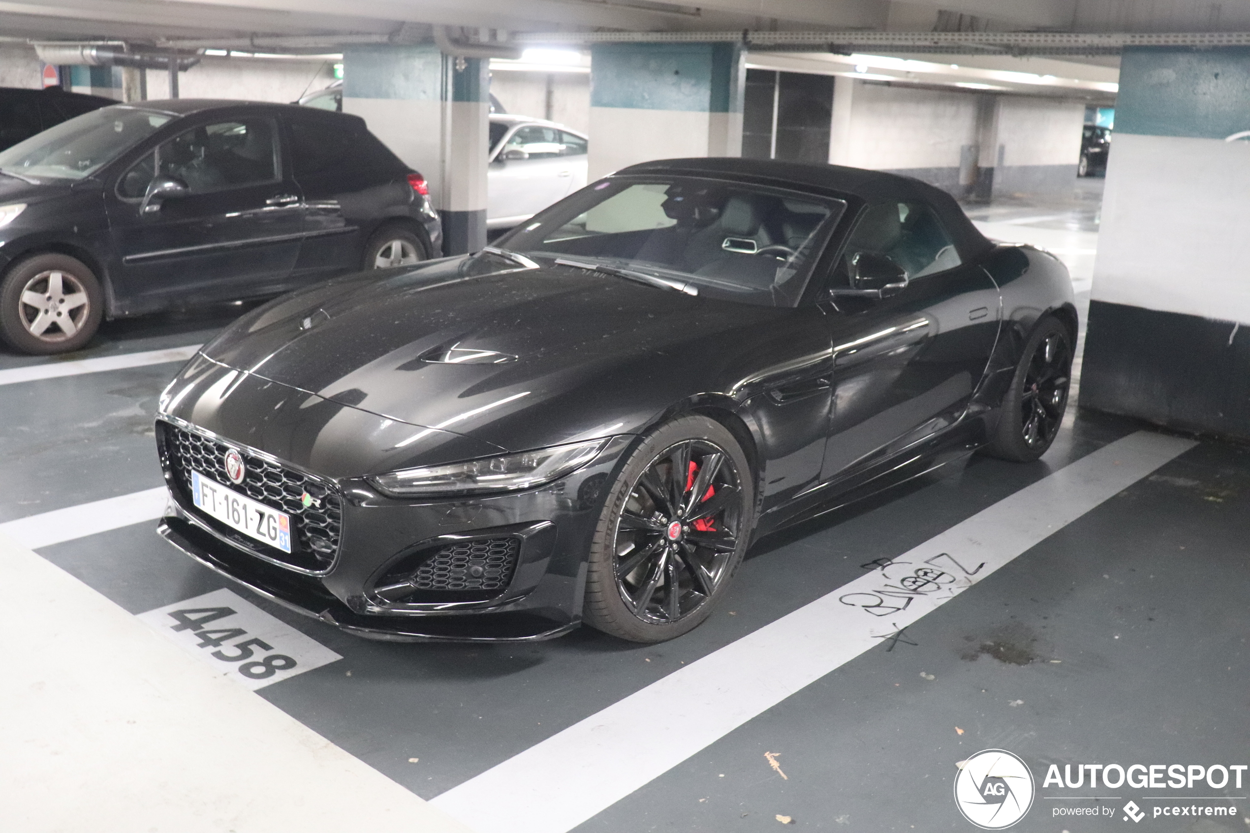 Jaguar F-TYPE R Convertible 2020