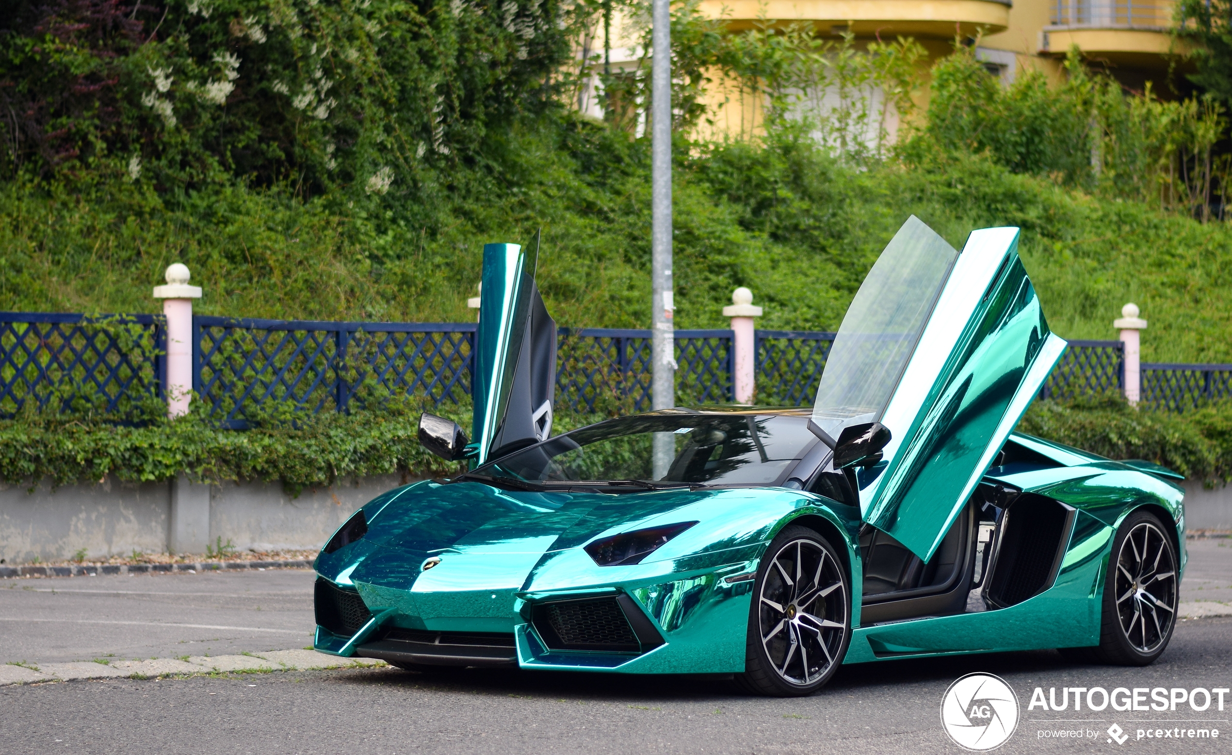 Lamborghini Aventador LP700-4