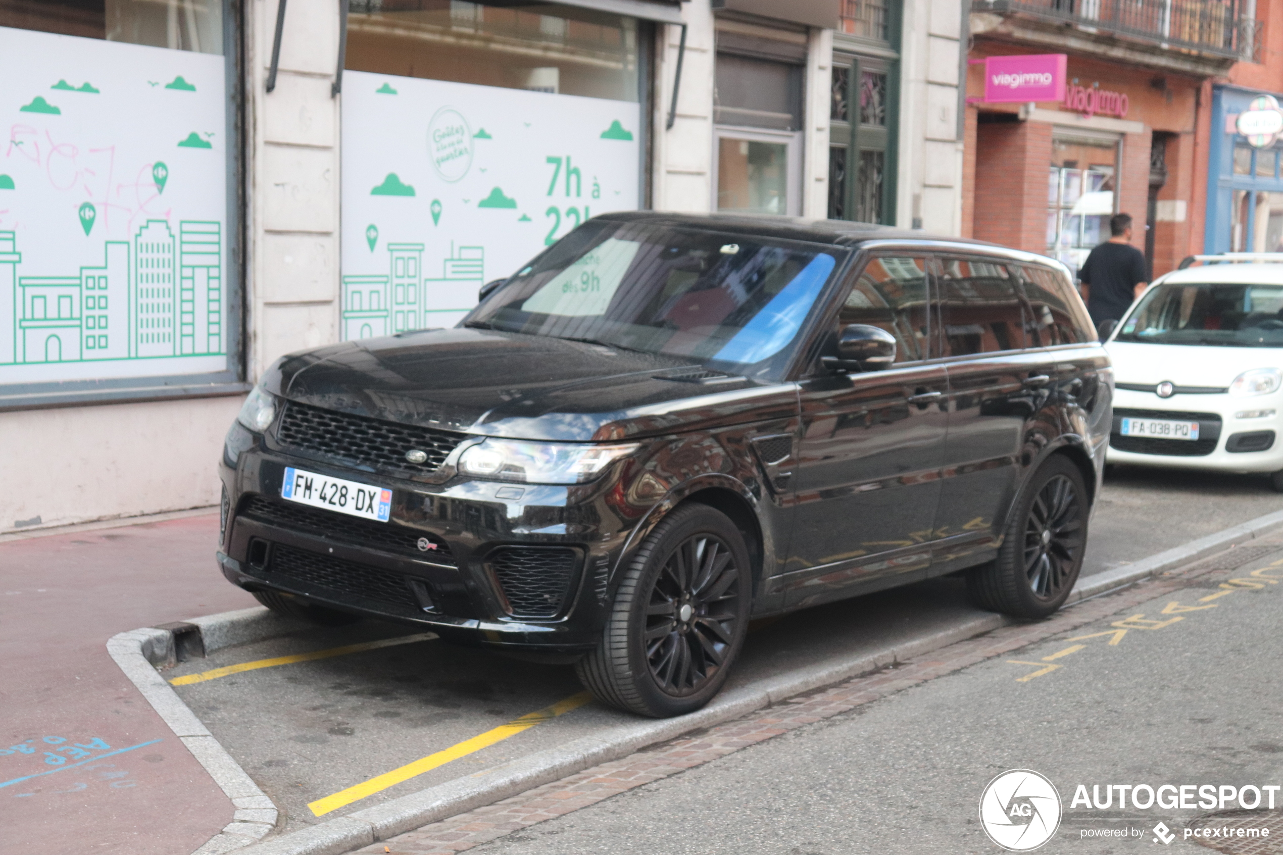 Land Rover Range Rover Sport SVR