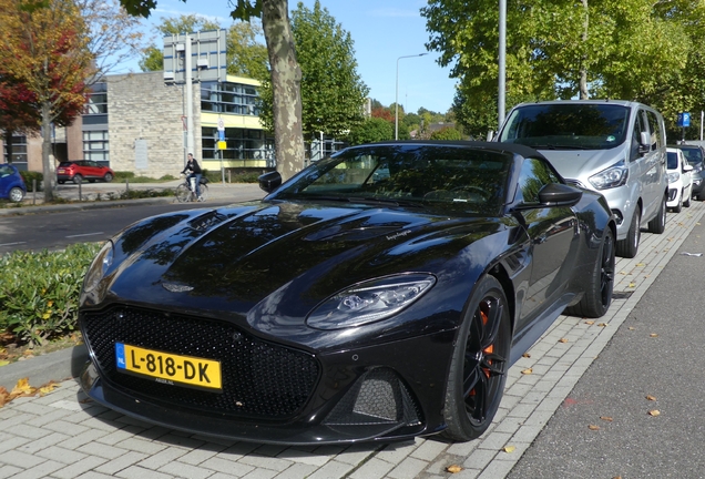 Aston Martin DBS Superleggera Volante