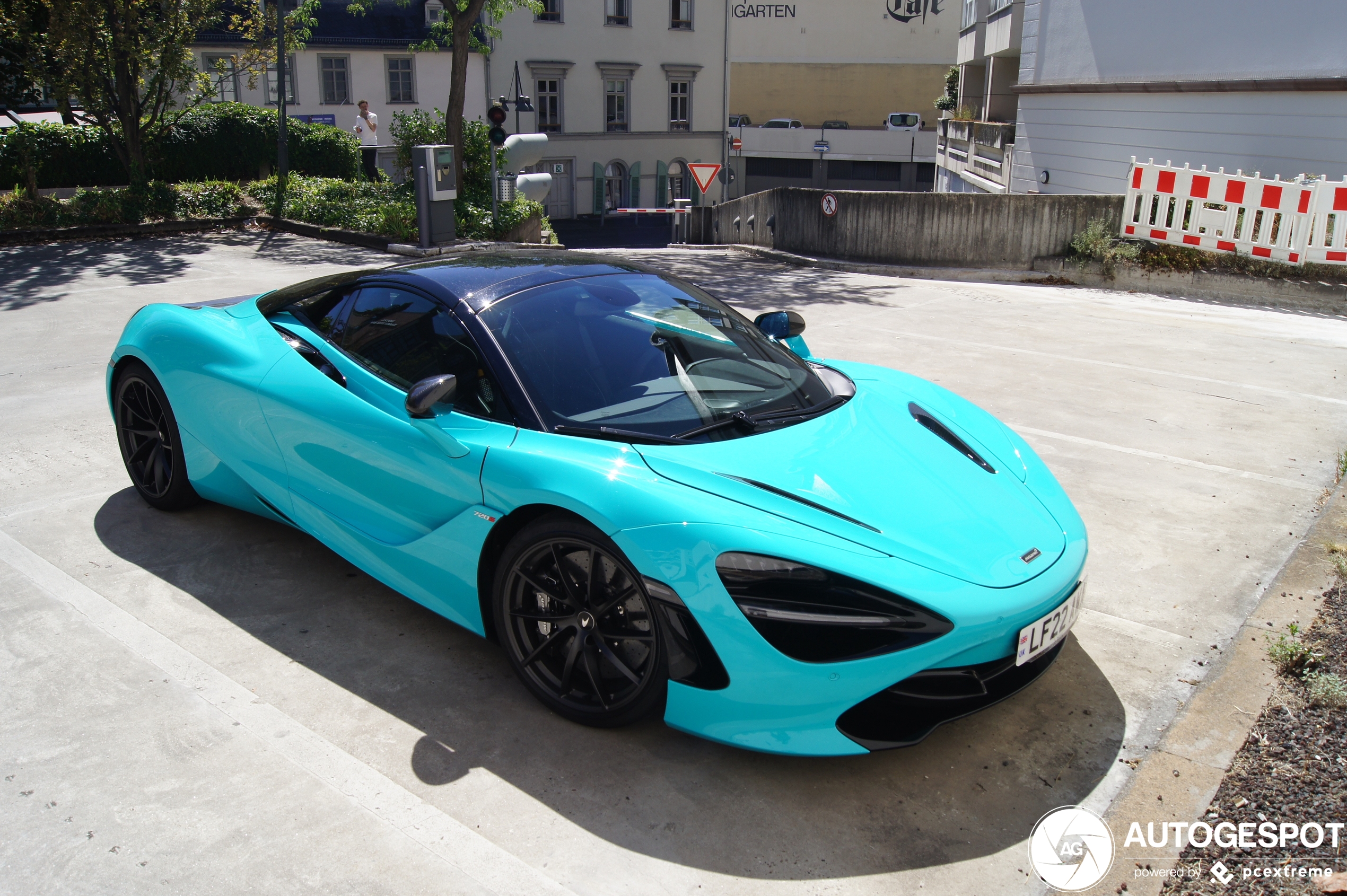 McLaren 720S Spider