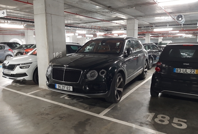 Bentley Bentayga V8