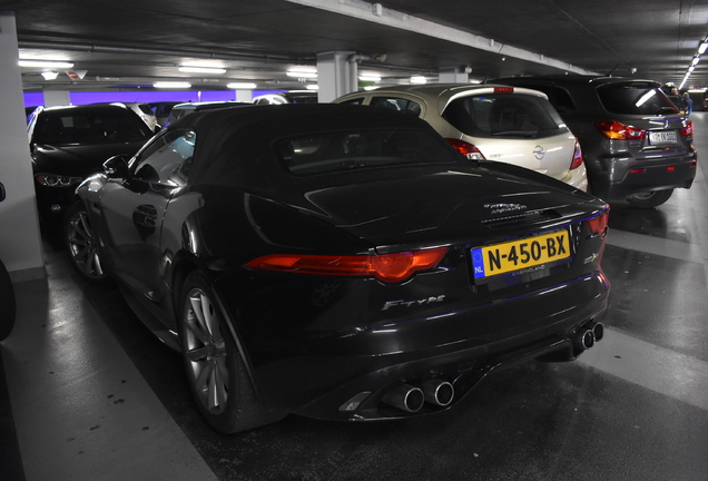 Jaguar F-TYPE R AWD Convertible