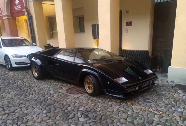 Lamborghini Countach LP400 S Series 1