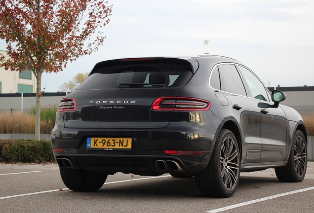 Porsche 95B Macan Turbo