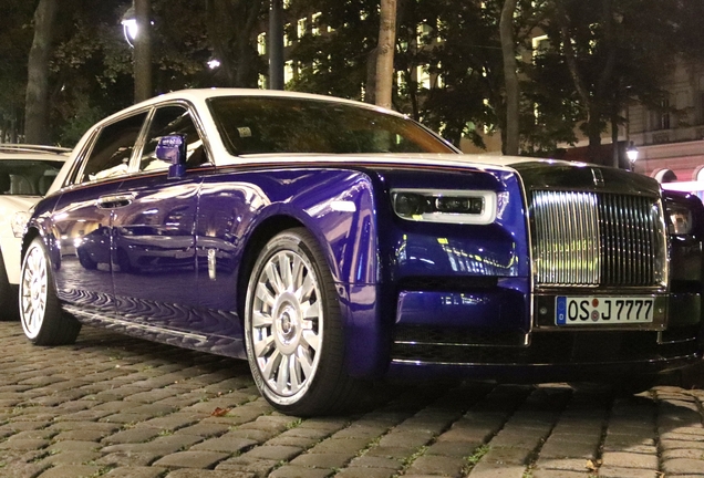 Rolls-Royce Phantom VIII EWB