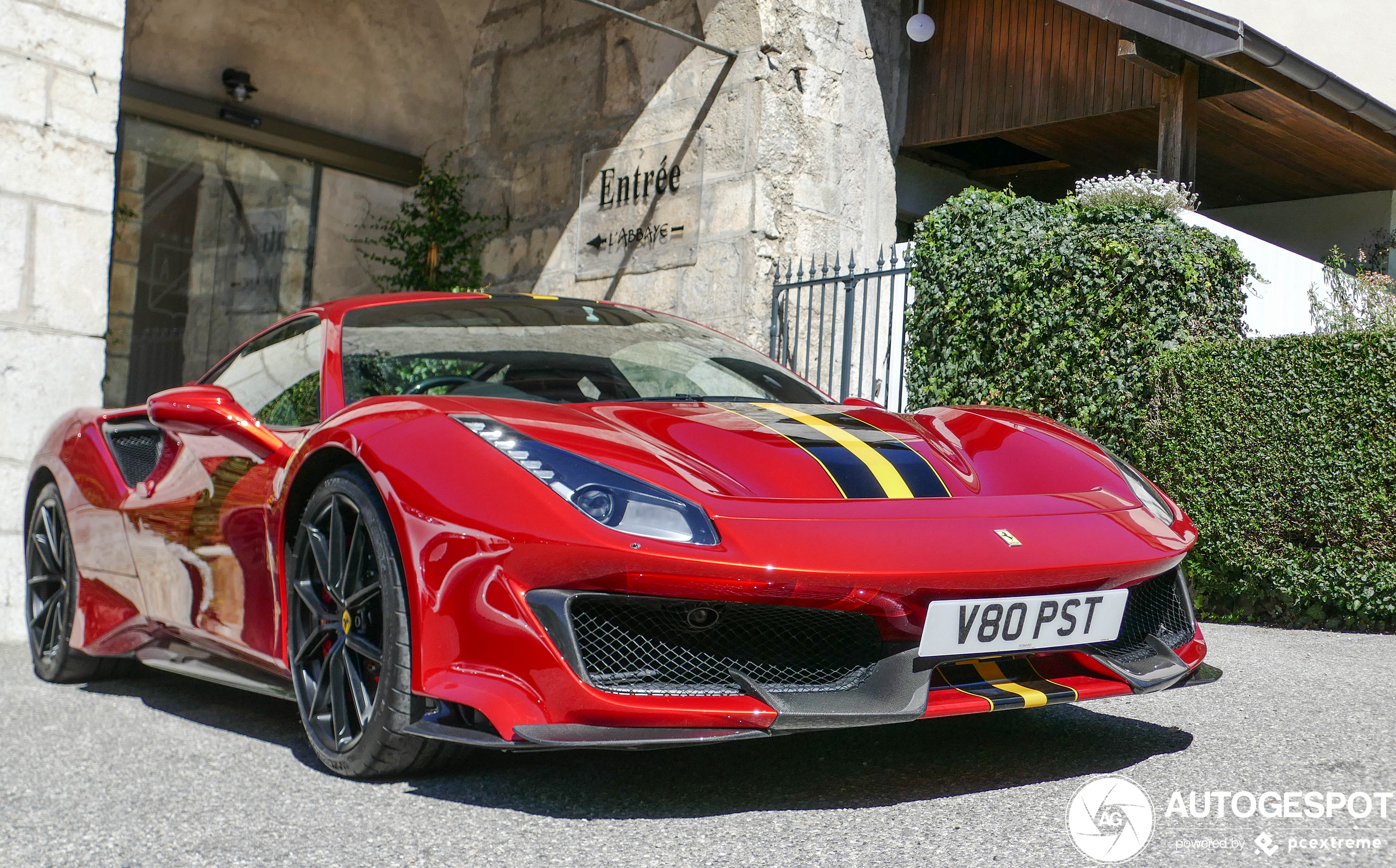 Ferrari 488 Pista