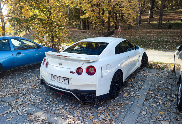 Nissan GT-R 2017