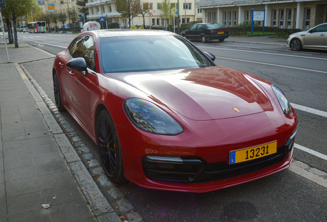 Porsche 971 Panamera GTS MkI