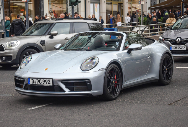 Porsche 992 Carrera GTS Cabriolet