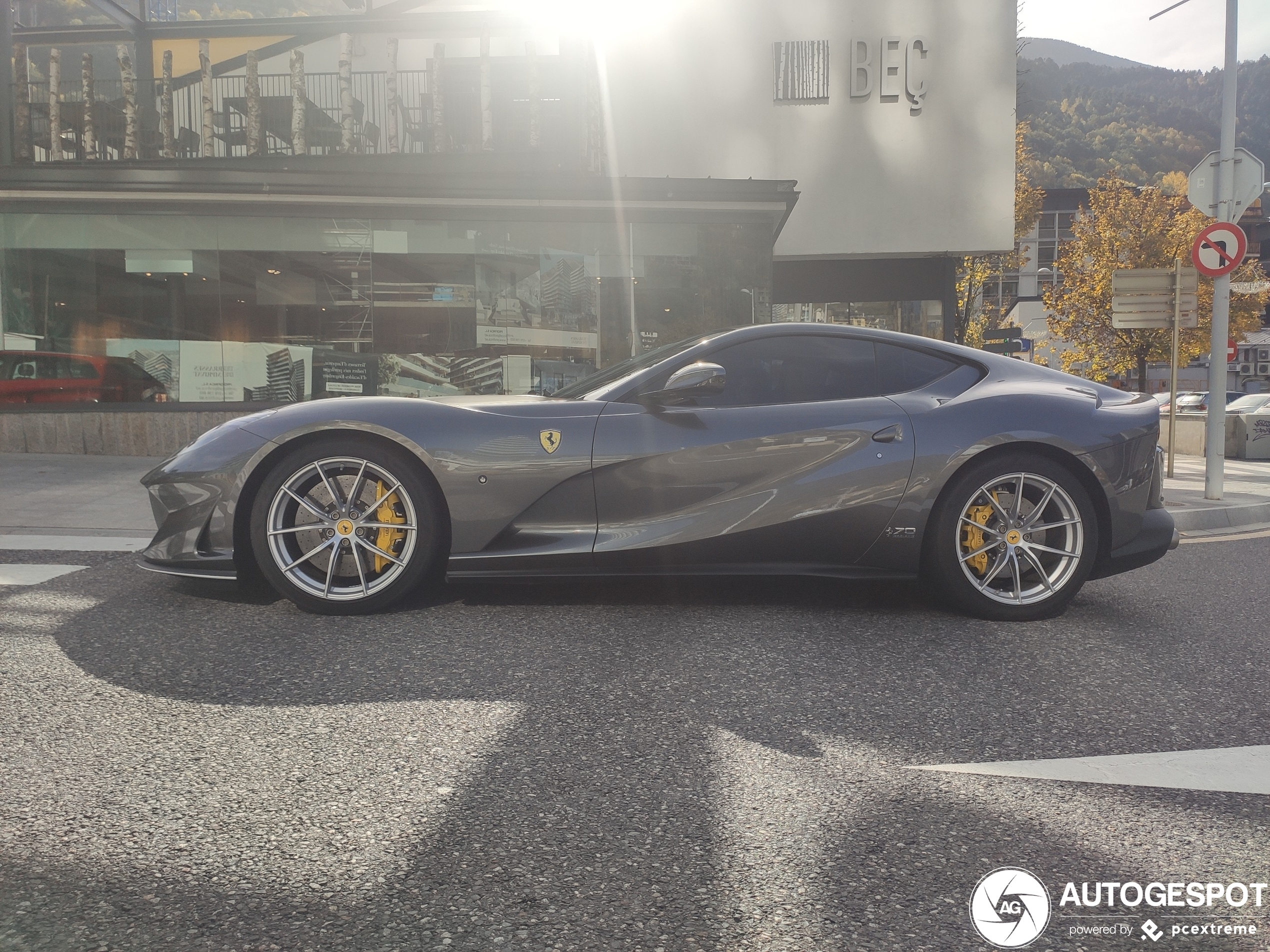 Ferrari 812 Superfast