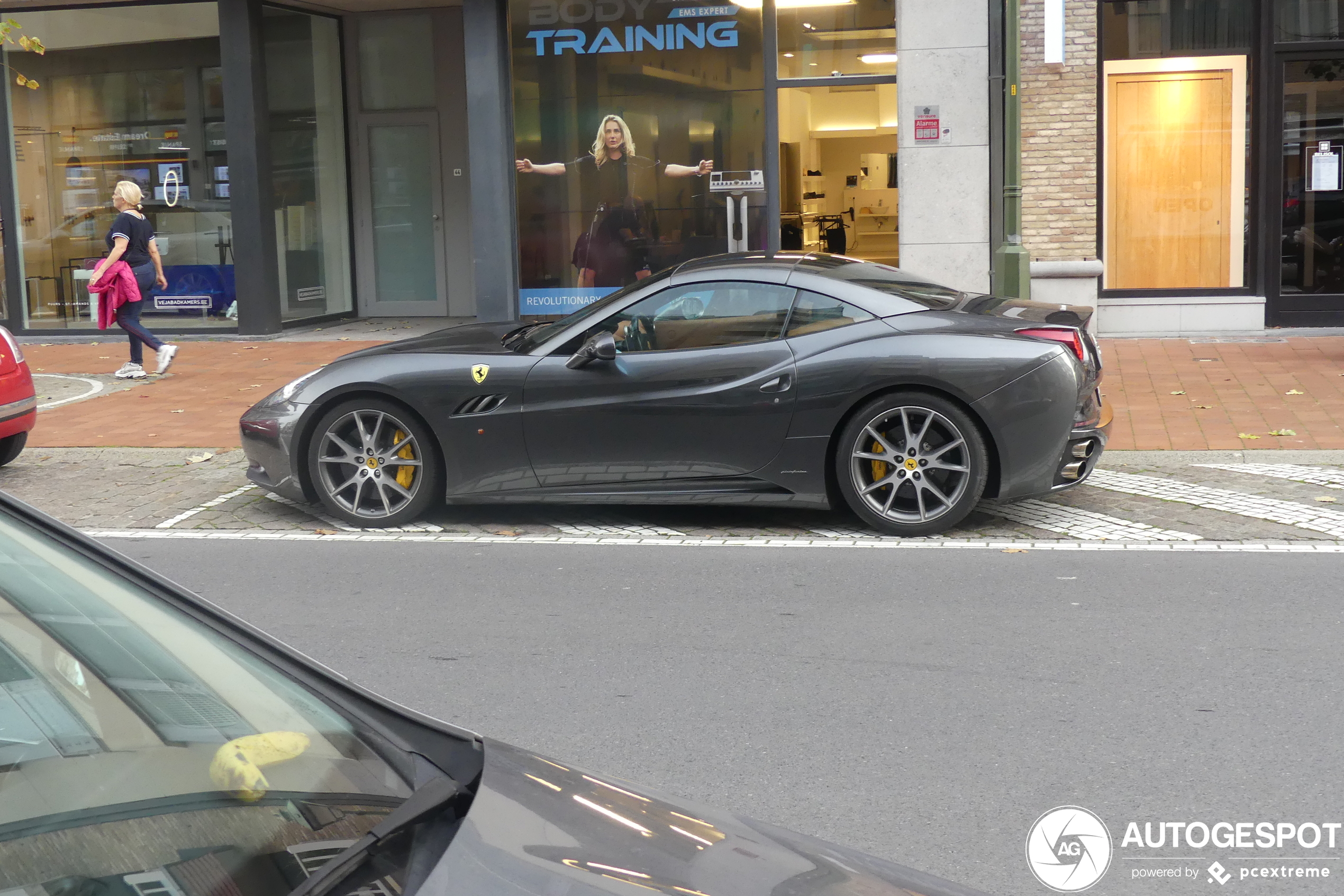 Ferrari California