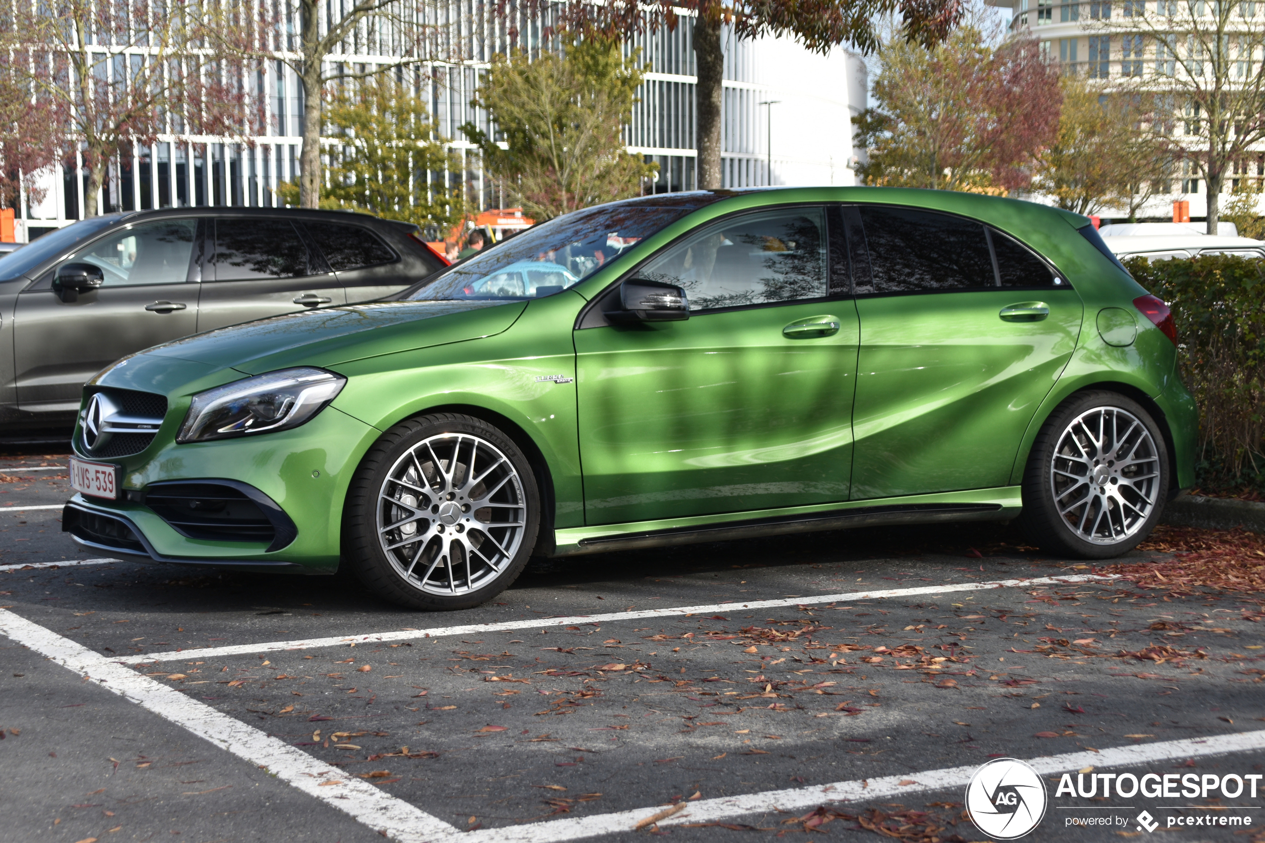 Mercedes-AMG A 45 W176 2015