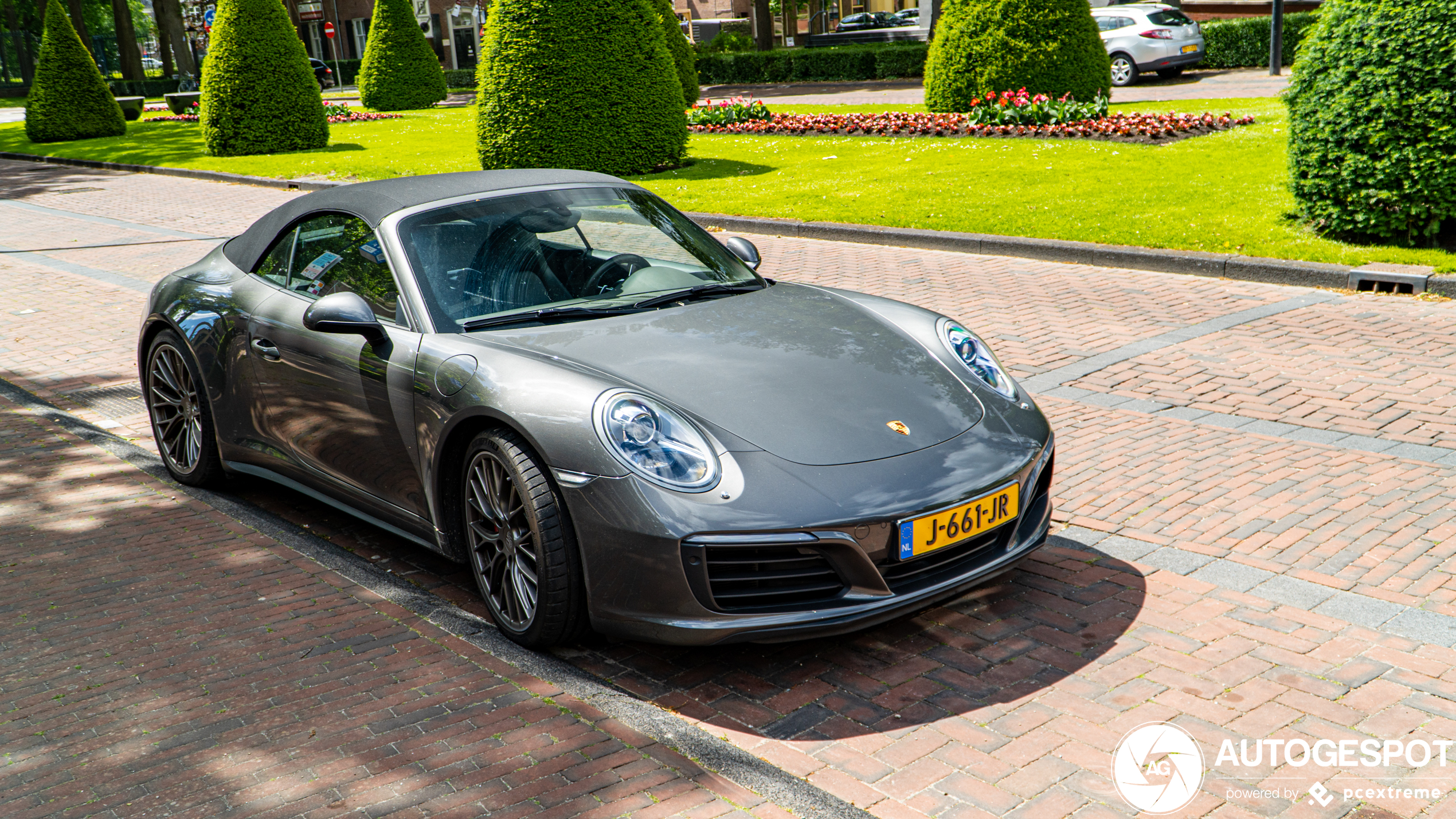 Porsche 991 Carrera 4S Cabriolet MkII