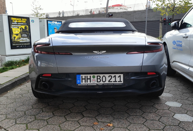 Aston Martin DB11 V8 Volante